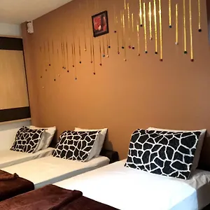 Tai ** Singapore